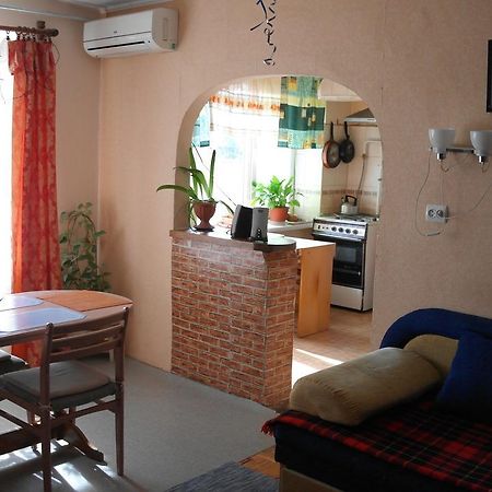 Apartment On Korjatovich 6A Berehove  Exteriör bild